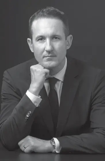 Dr Lance Mortlock
